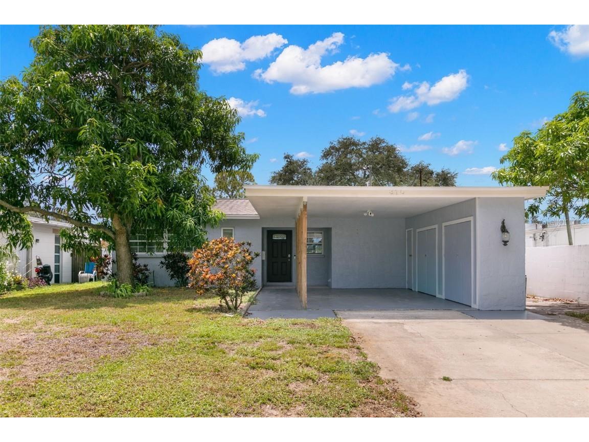 310 94th Avenue N Saint Petersburg FL 33702 TB8428769 image1