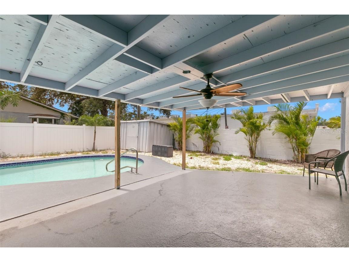 310 94th Avenue N Saint Petersburg FL 33702 TB8428769 image17