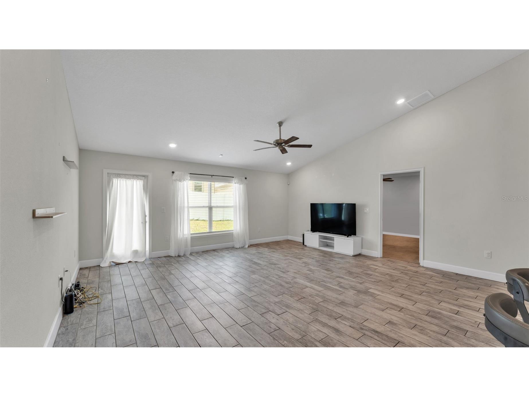 310 Athabasca Place Poinciana FL 34759 P4938158 image7