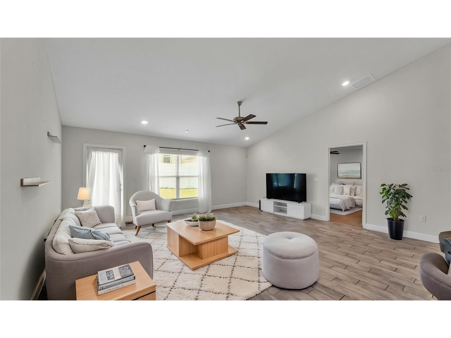 310 Athabasca Place Poinciana FL 34759 P4938158 image8