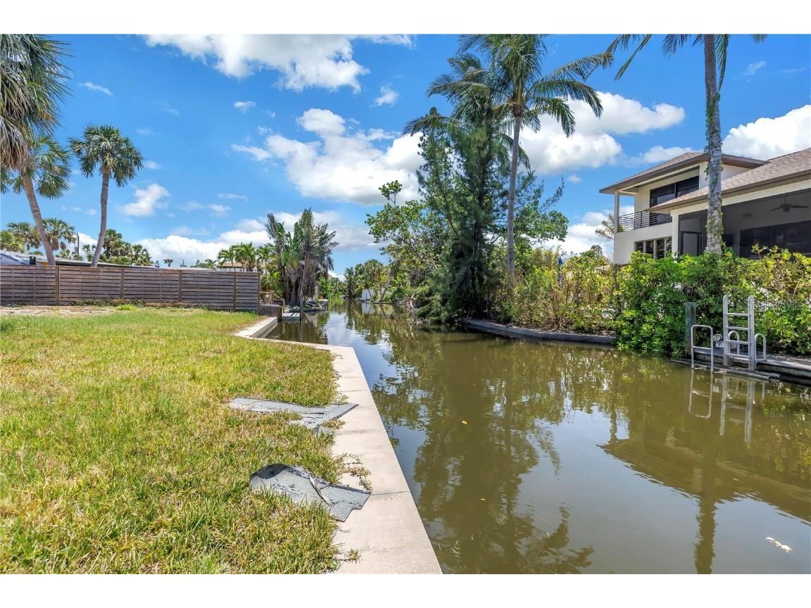 310 Avenida Milano Sarasota FL 34242 A4653913 image31