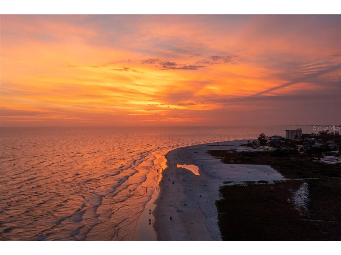 310 Avenida Milano Sarasota FL 34242 A4653913 image40