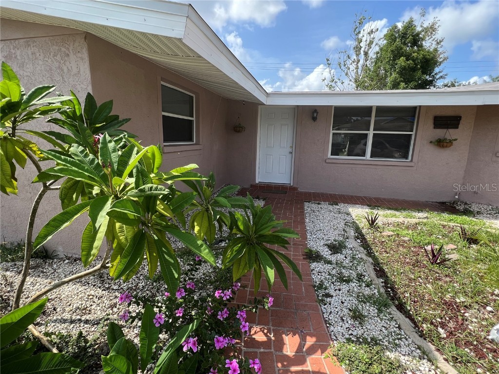 310 Azalea Ave. Port Charlotte FL 33952 C7477092 image1