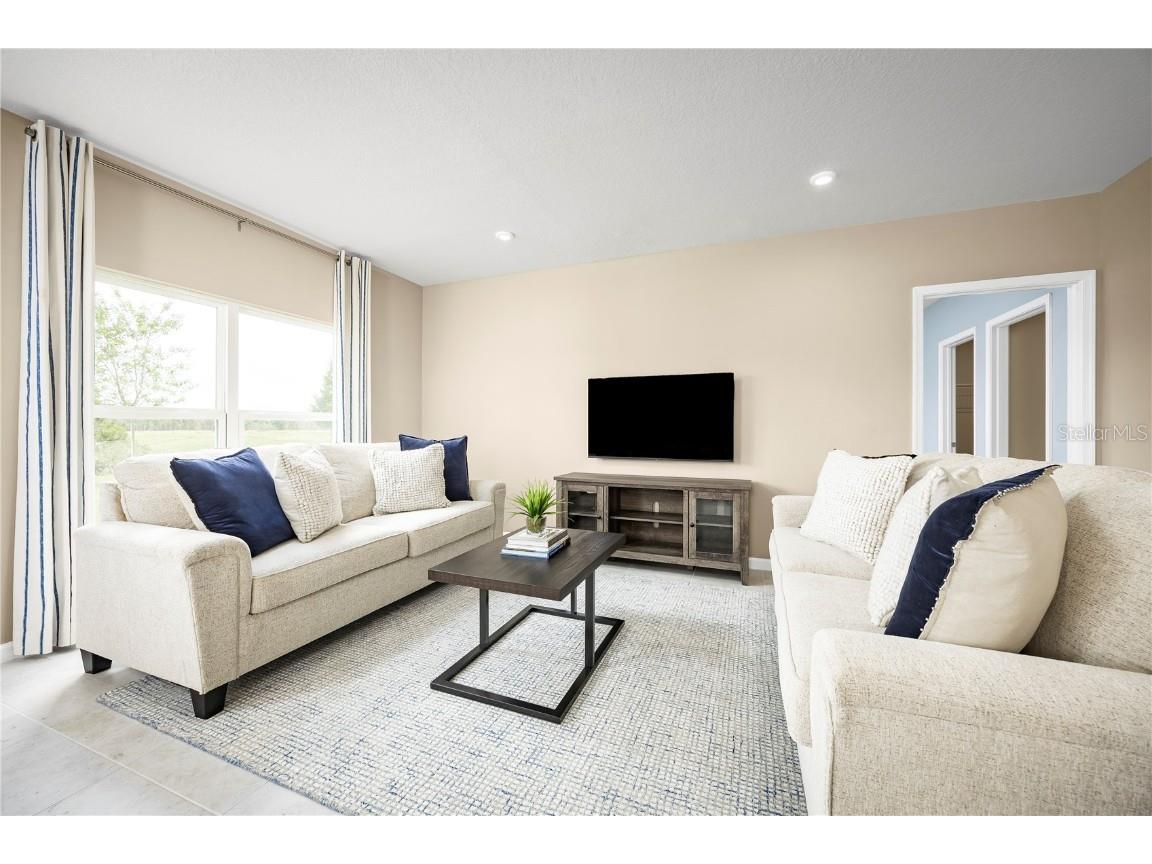 310 Biltmore Boulevard Dundee FL 33838 W7880677 image3