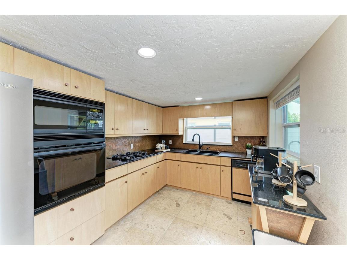 310 Bryn Mawr Island Bradenton FL 34207 - SARASOTA BAY A4659449 image15