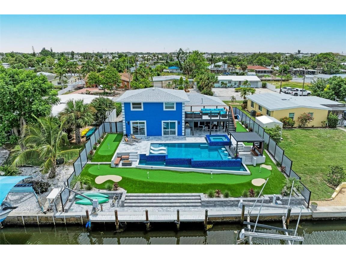 310 Bryn Mawr Island Bradenton FL 34207 A4668869 image1