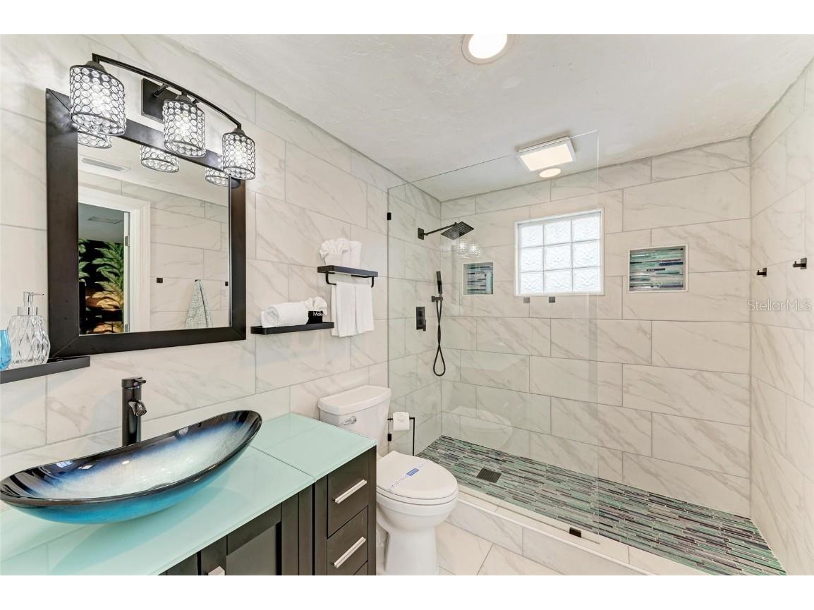 310 Bryn Mawr Island Bradenton FL 34207 A4668869 image20