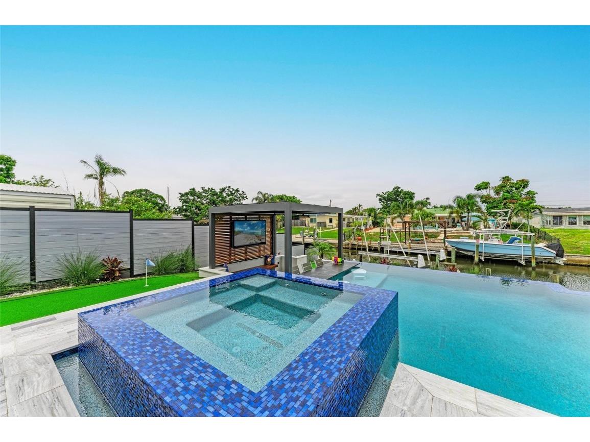 310 Bryn Mawr Island Bradenton FL 34207 A4668869 image32