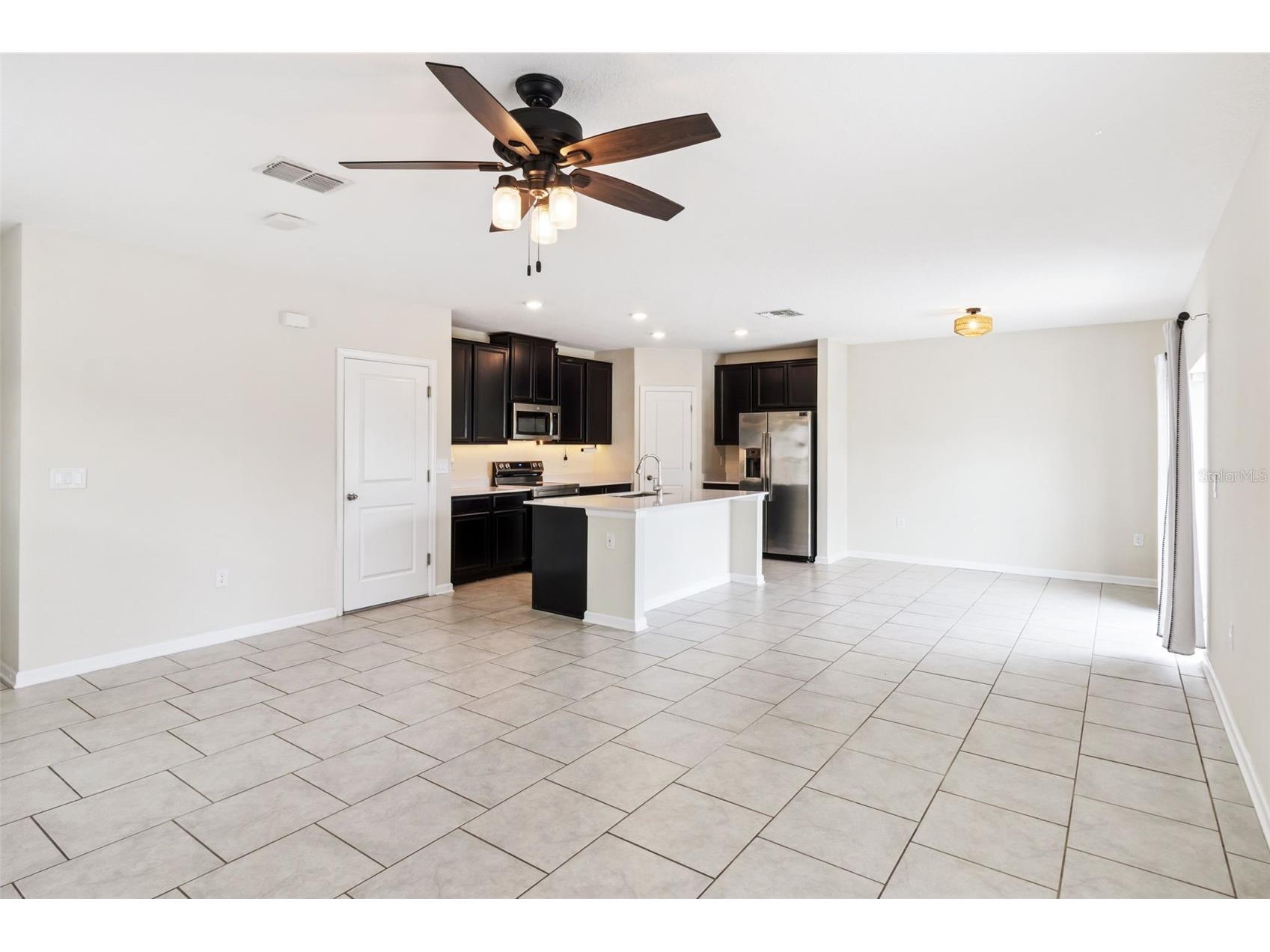 310 Citrus Pointe Drive Davenport FL 33837 S5150713 image4