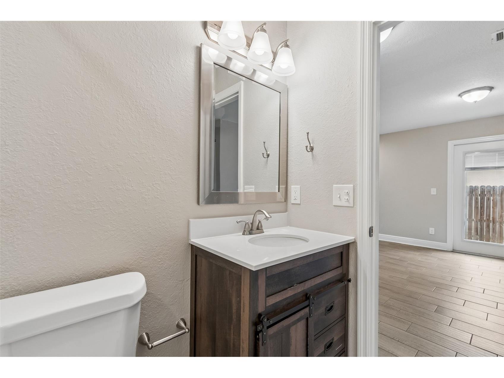 310 E Clinton Street Tampa FL 33604 TB8495398 image16