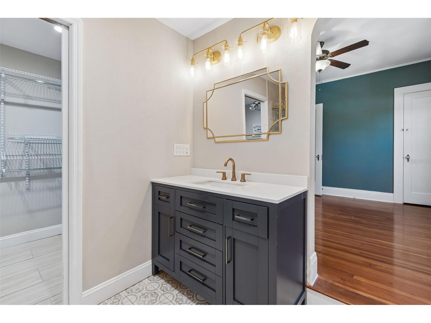 310 E Paris Street Tampa FL 33604 TB8489851 image9