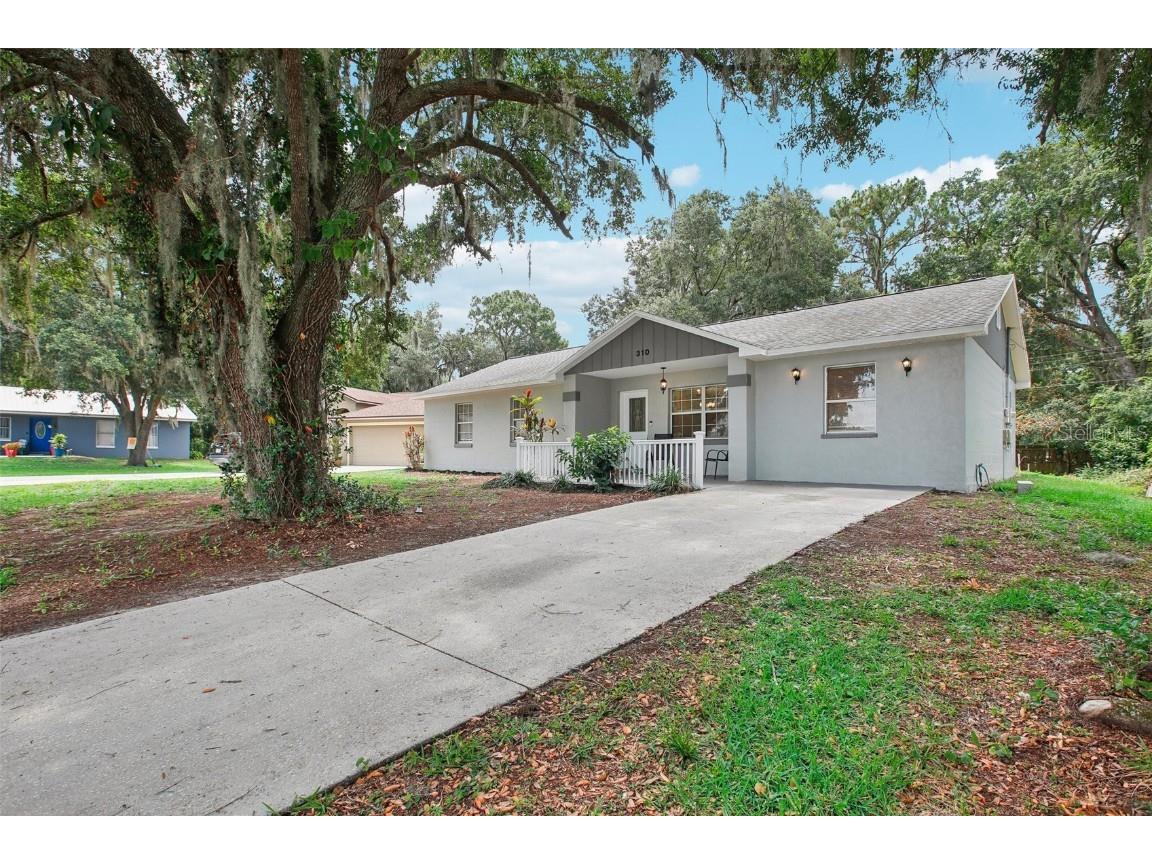 310 Fox Lake Drive Lakeland FL 33809 T3526193 image1