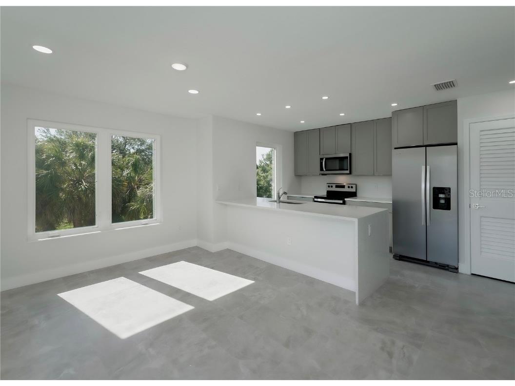 310 Hibiscus Street #A Tarpon Springs FL 34689 TB8449692 image10