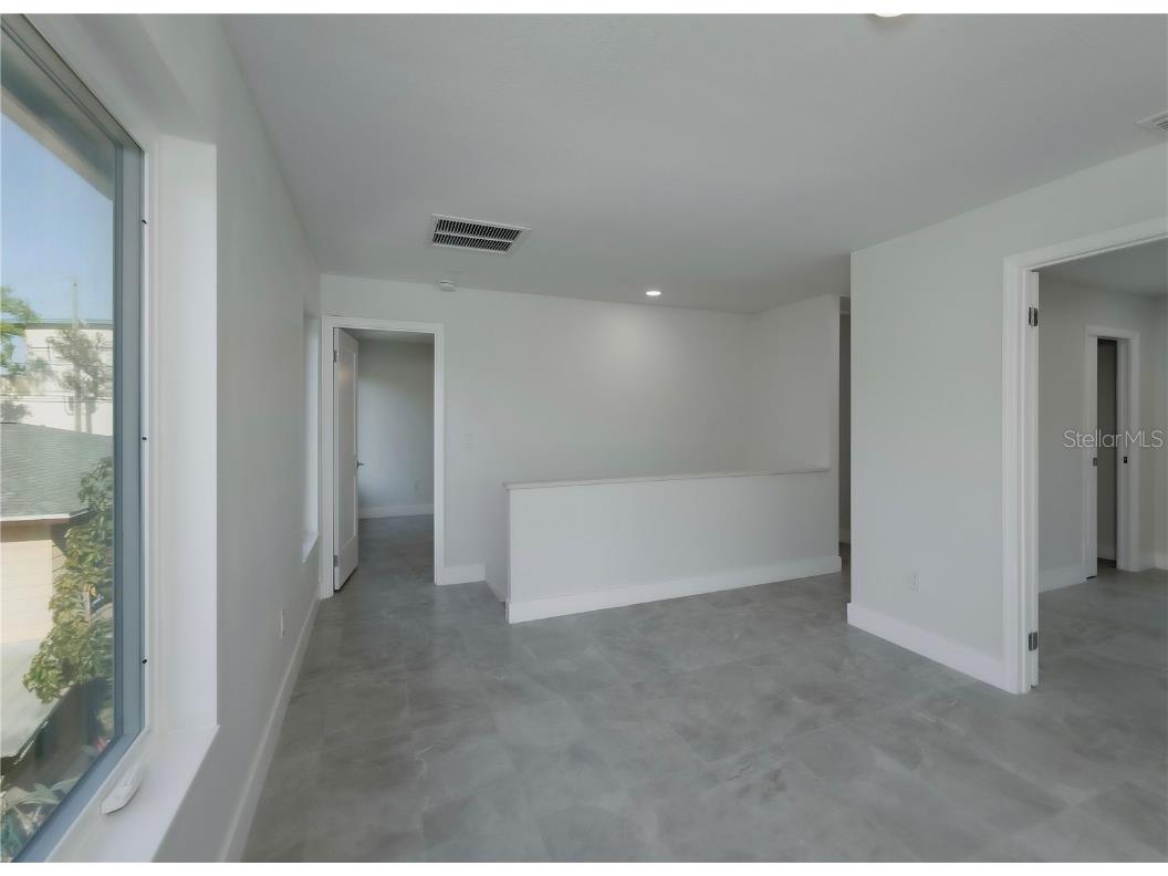 310 Hibiscus Street #A Tarpon Springs FL 34689 TB8449692 image12