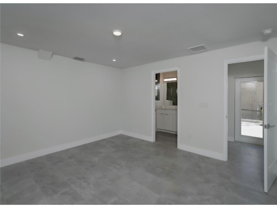 310 Hibiscus Street #A Tarpon Springs FL 34689 TB8449692 image20