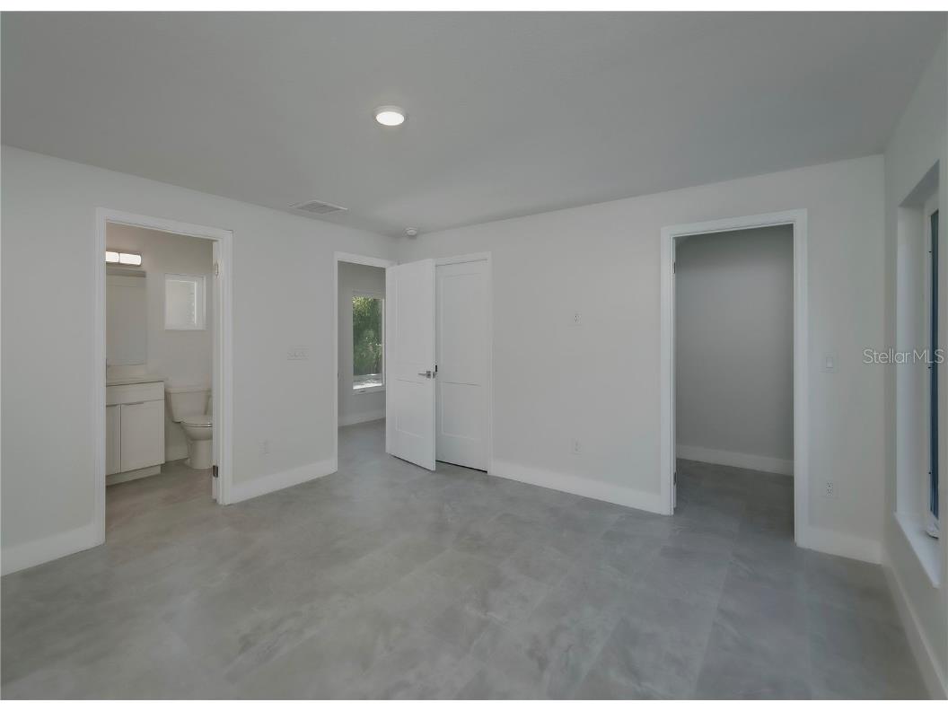 310 Hibiscus Street #A Tarpon Springs FL 34689 TB8449692 image5