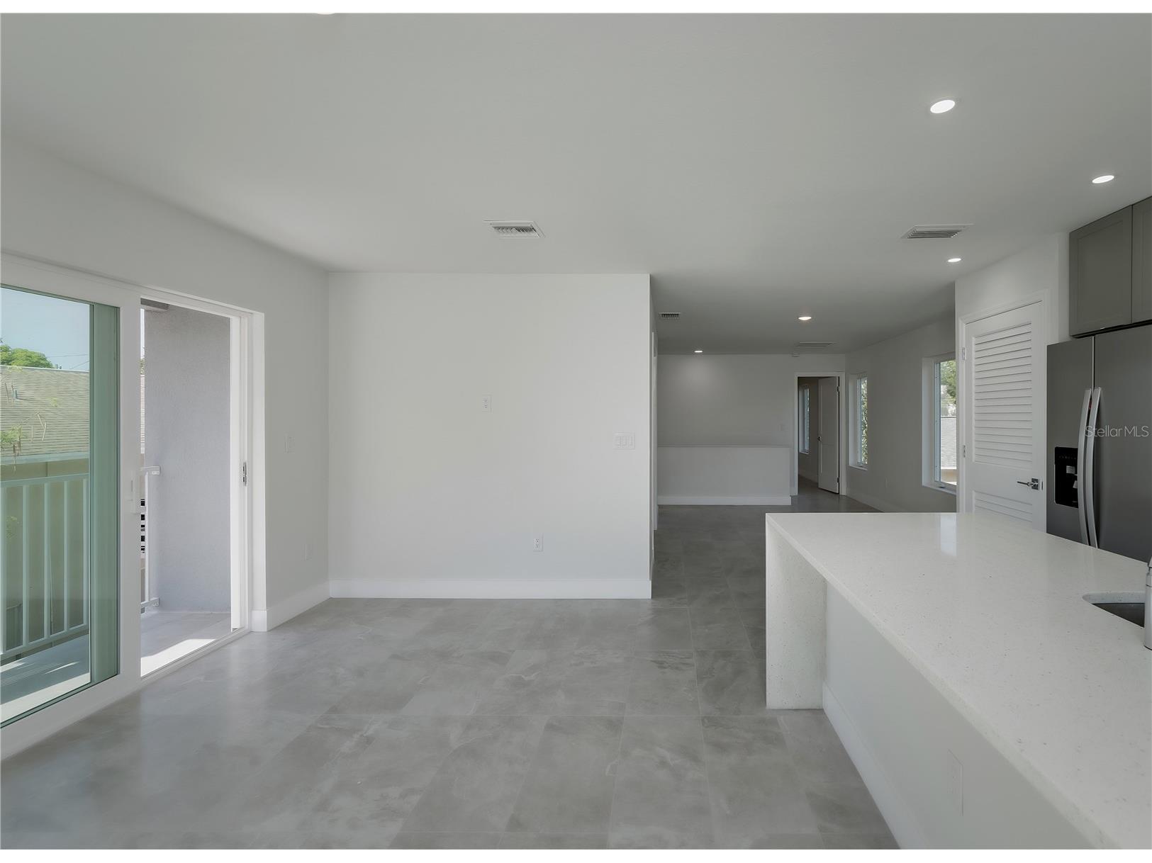 310 Hibiscus Street #B Tarpon Springs FL 34689 TB8520123 image17