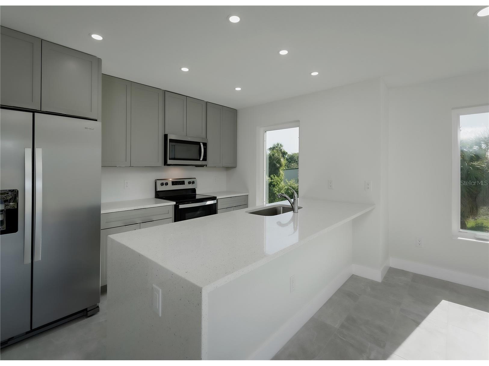 310 Hibiscus Street #B Tarpon Springs FL 34689 TB8520123 image21