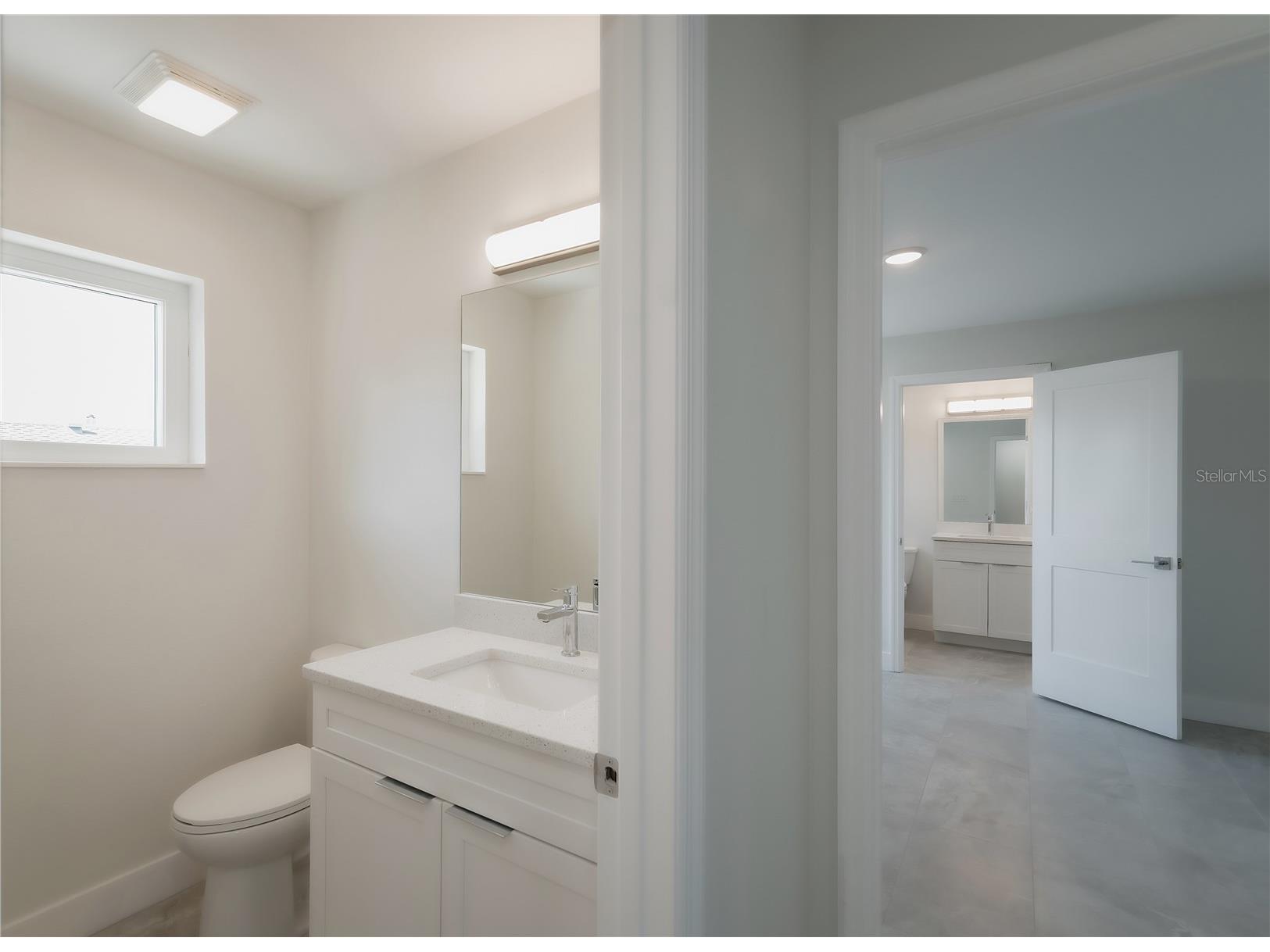 310 Hibiscus Street #B Tarpon Springs FL 34689 TB8520123 image33