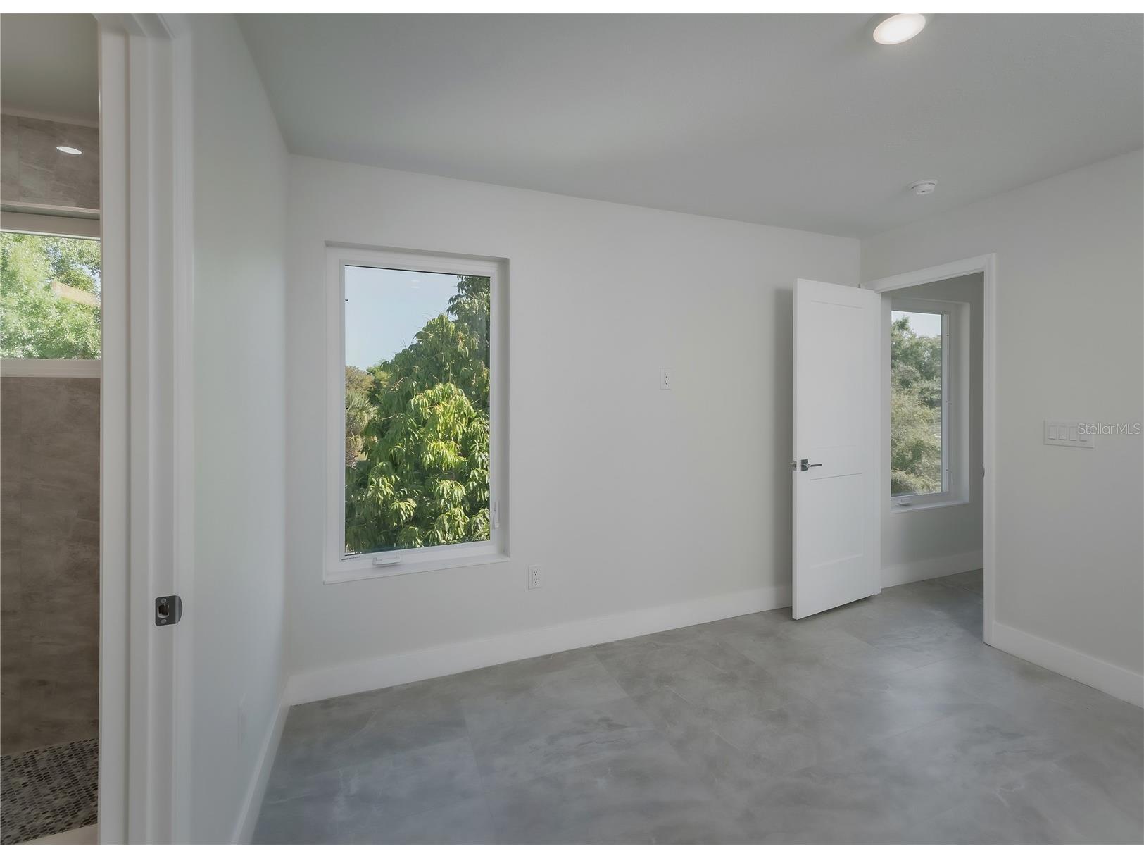 310 Hibiscus Street #B Tarpon Springs FL 34689 TB8520123 image34