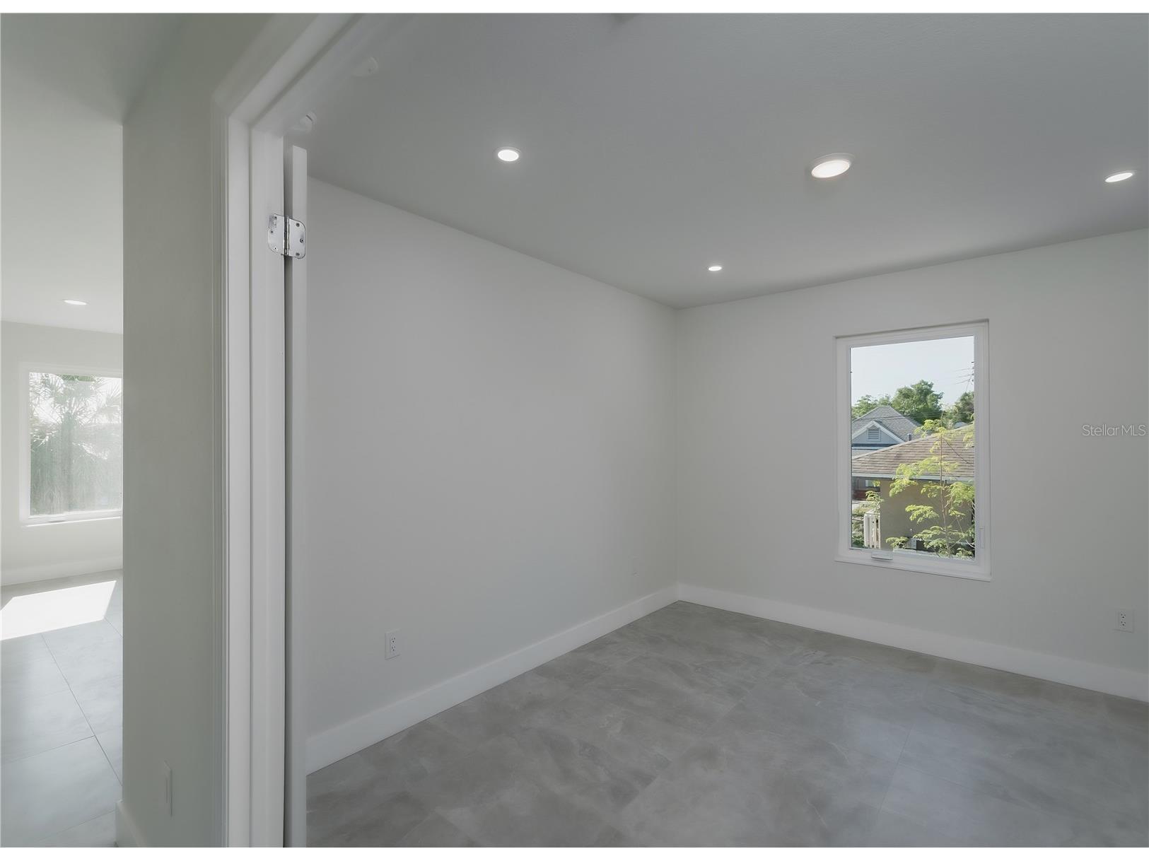 310 Hibiscus Street #B Tarpon Springs FL 34689 TB8520123 image38