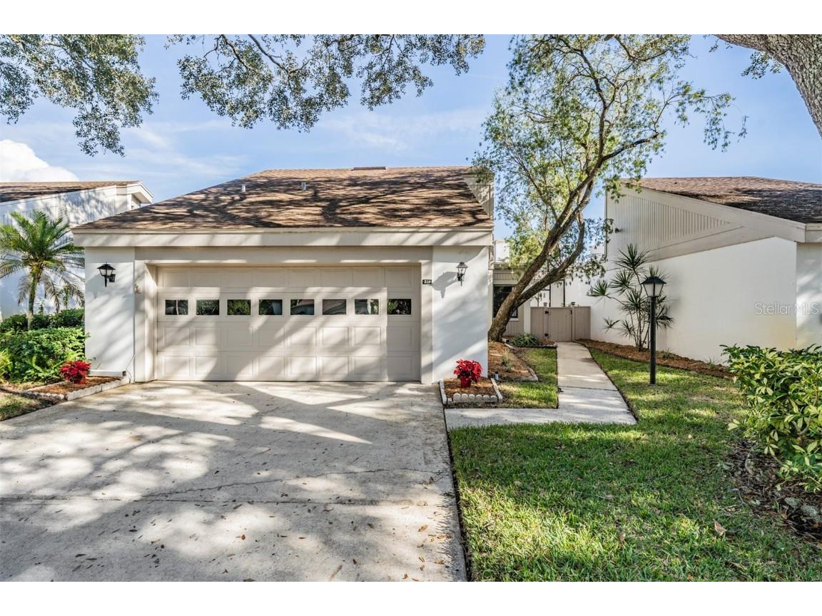 310 Lisa Lane Oldsmar FL 34677 U8183916 image1