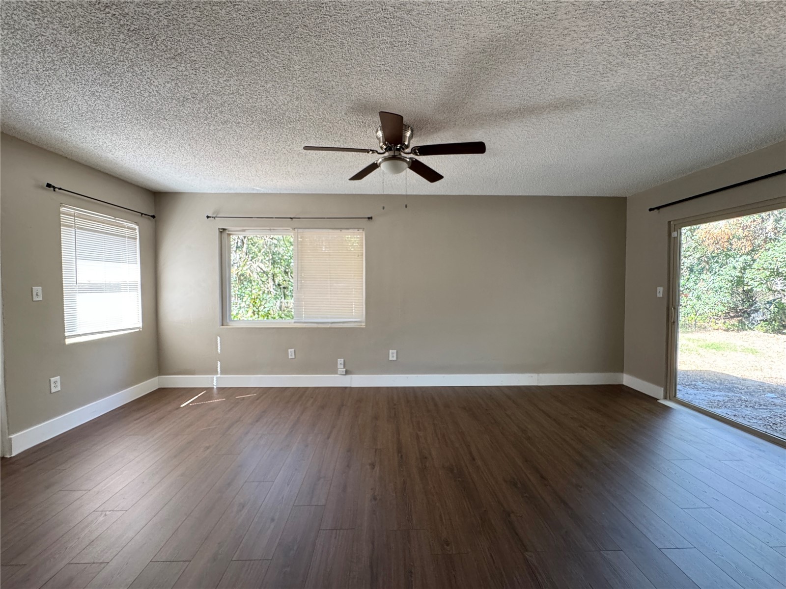 310 Longwood Drive Brooksville FL 34601 TB8529476 image15