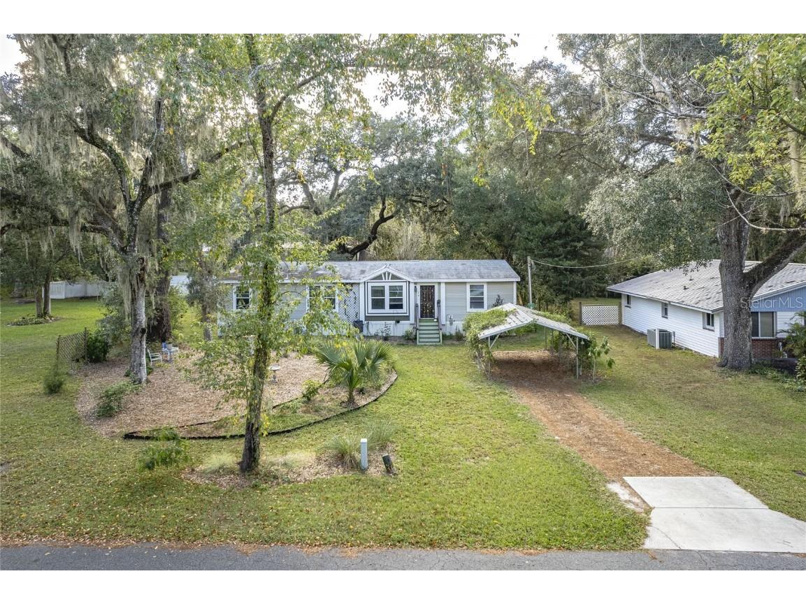 310 N Grace Street Bushnell FL 33513 W7857238 image1