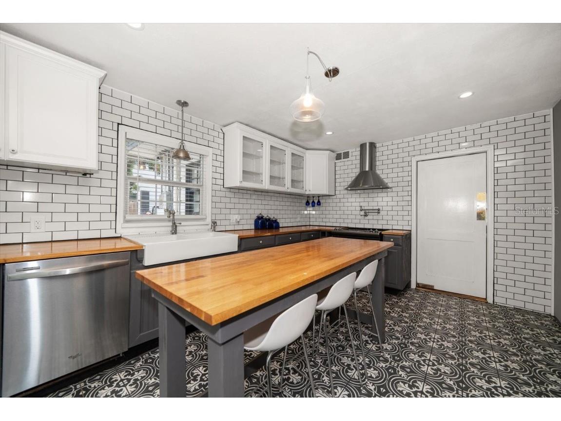 310 N Lincoln Avenue Clearwater FL 33755 TB8460431 image11