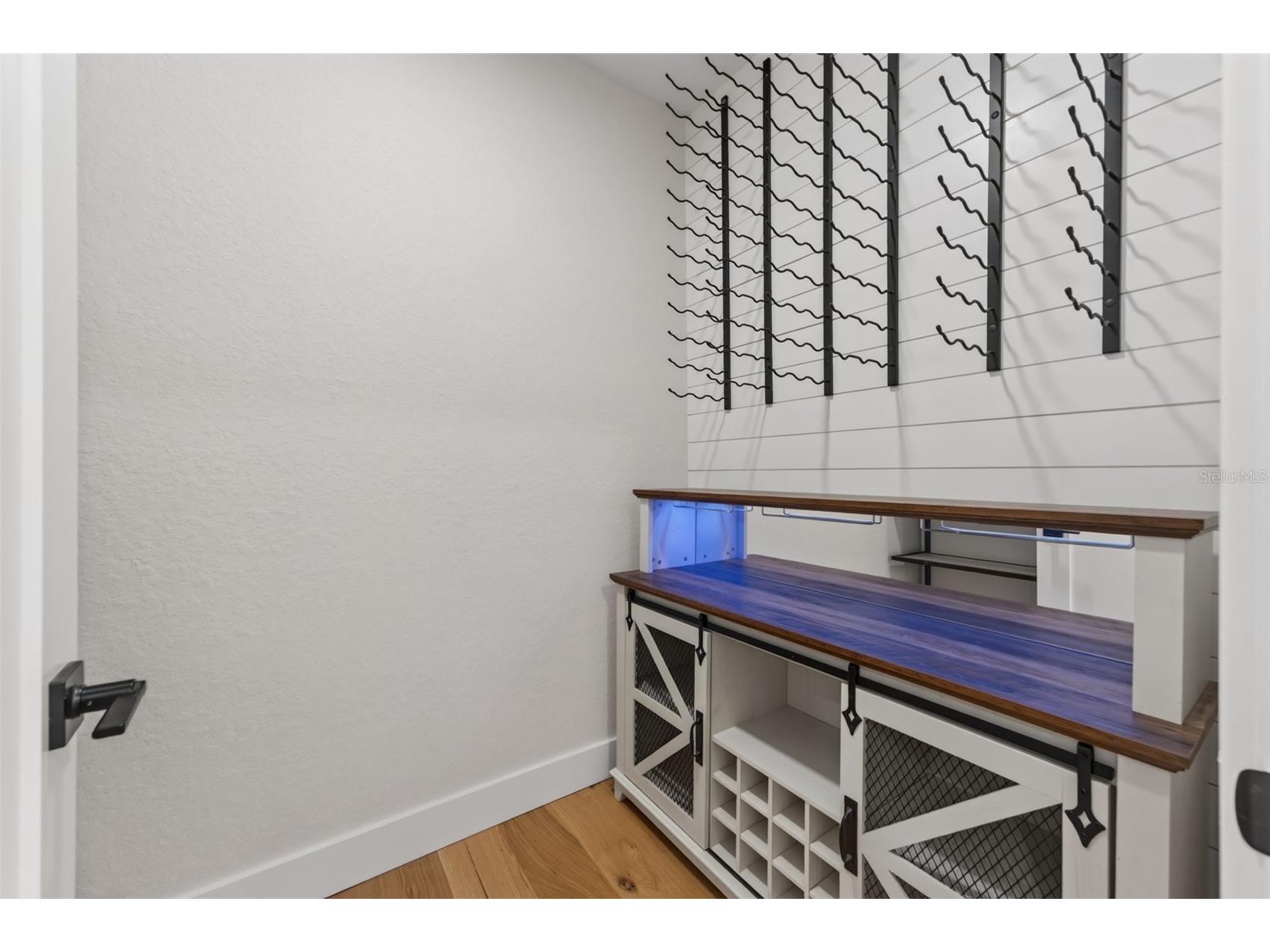 310 Park Street N Saint Petersburg FL 33710 TB8522579 image29