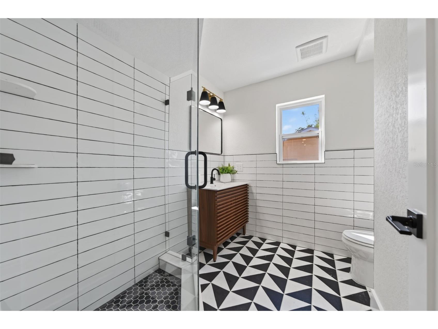 310 Park Street N Saint Petersburg FL 33710 TB8522579 image30