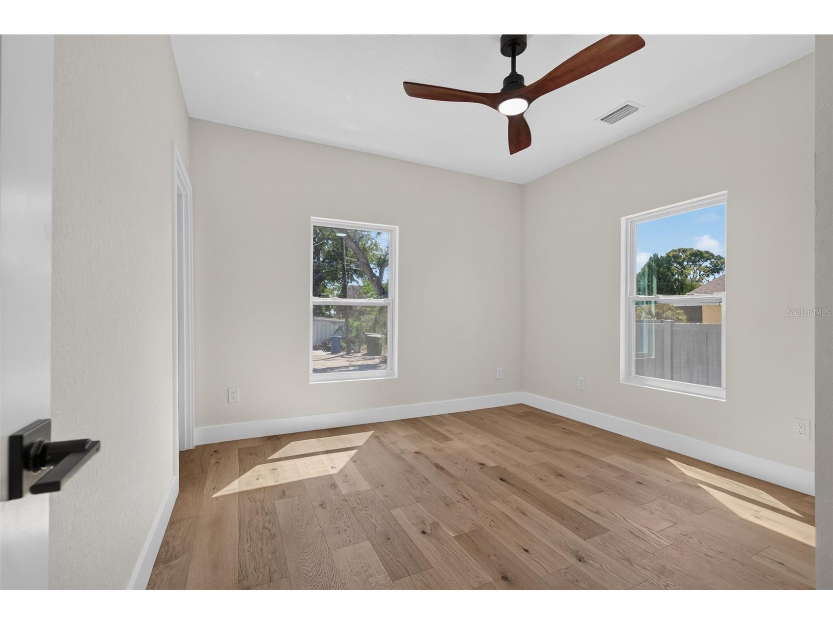 310 Park Street N Saint Petersburg FL 33710 TB8522579 image36