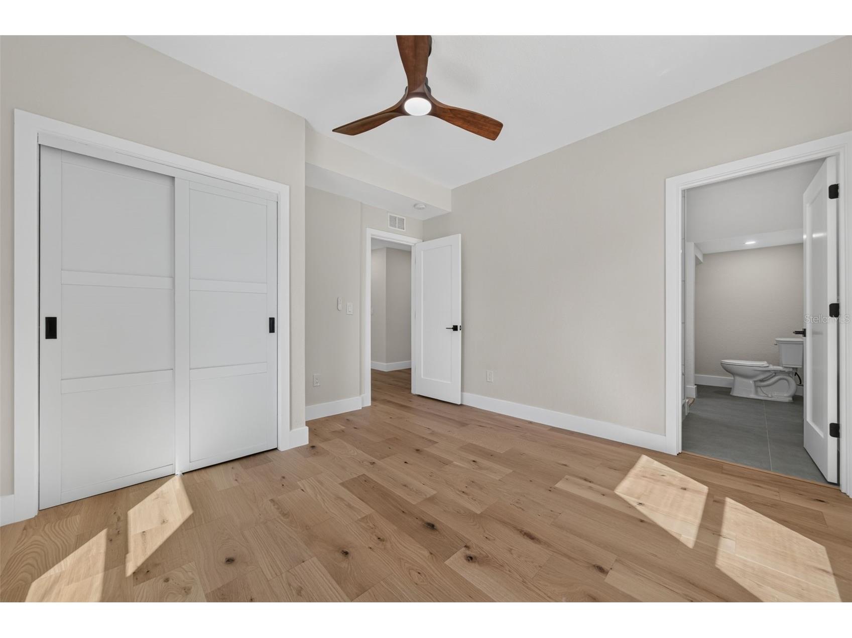 310 Park Street N Saint Petersburg FL 33710 TB8522579 image37