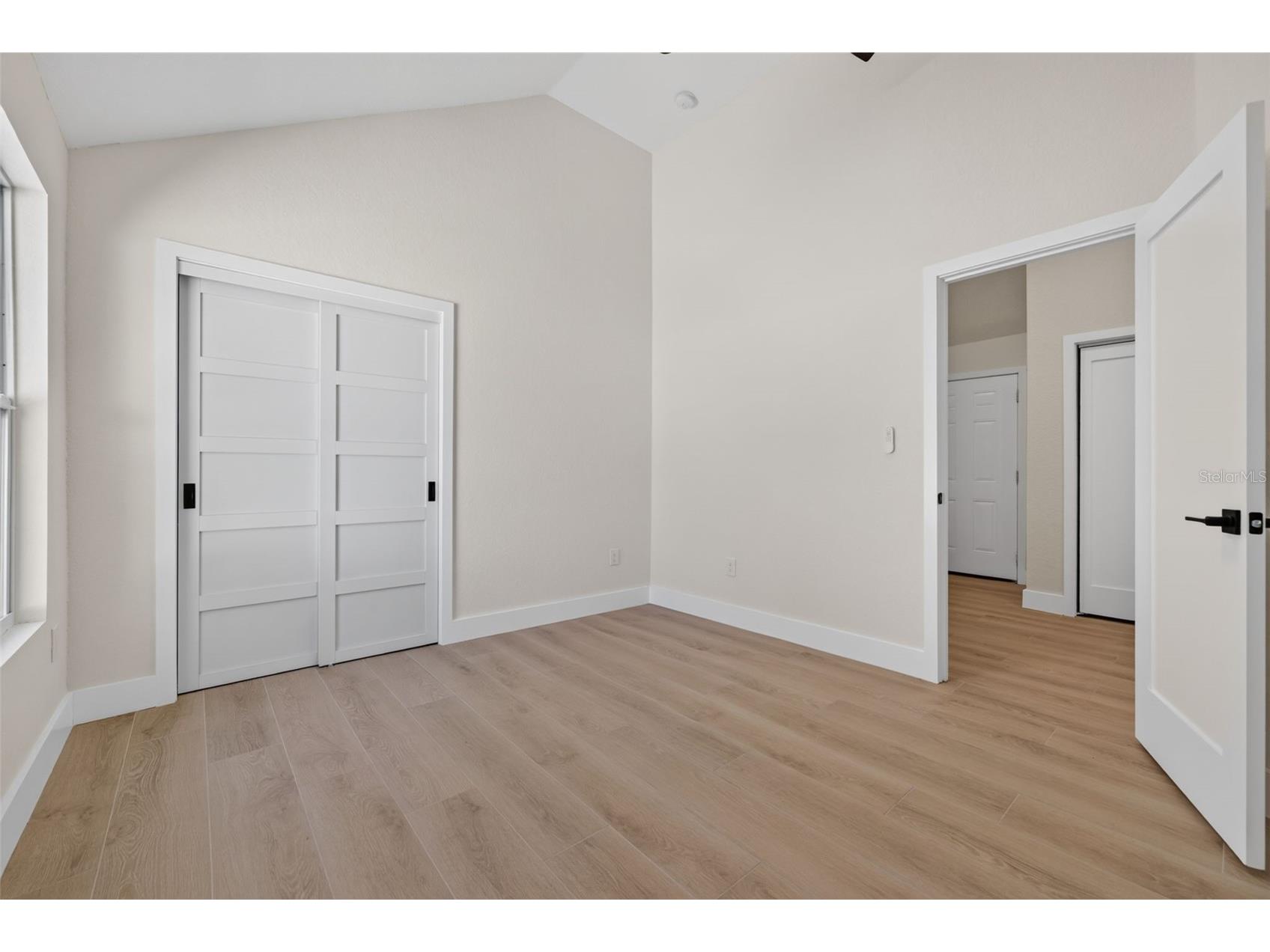 310 Park Street N Saint Petersburg FL 33710 TB8522579 image44