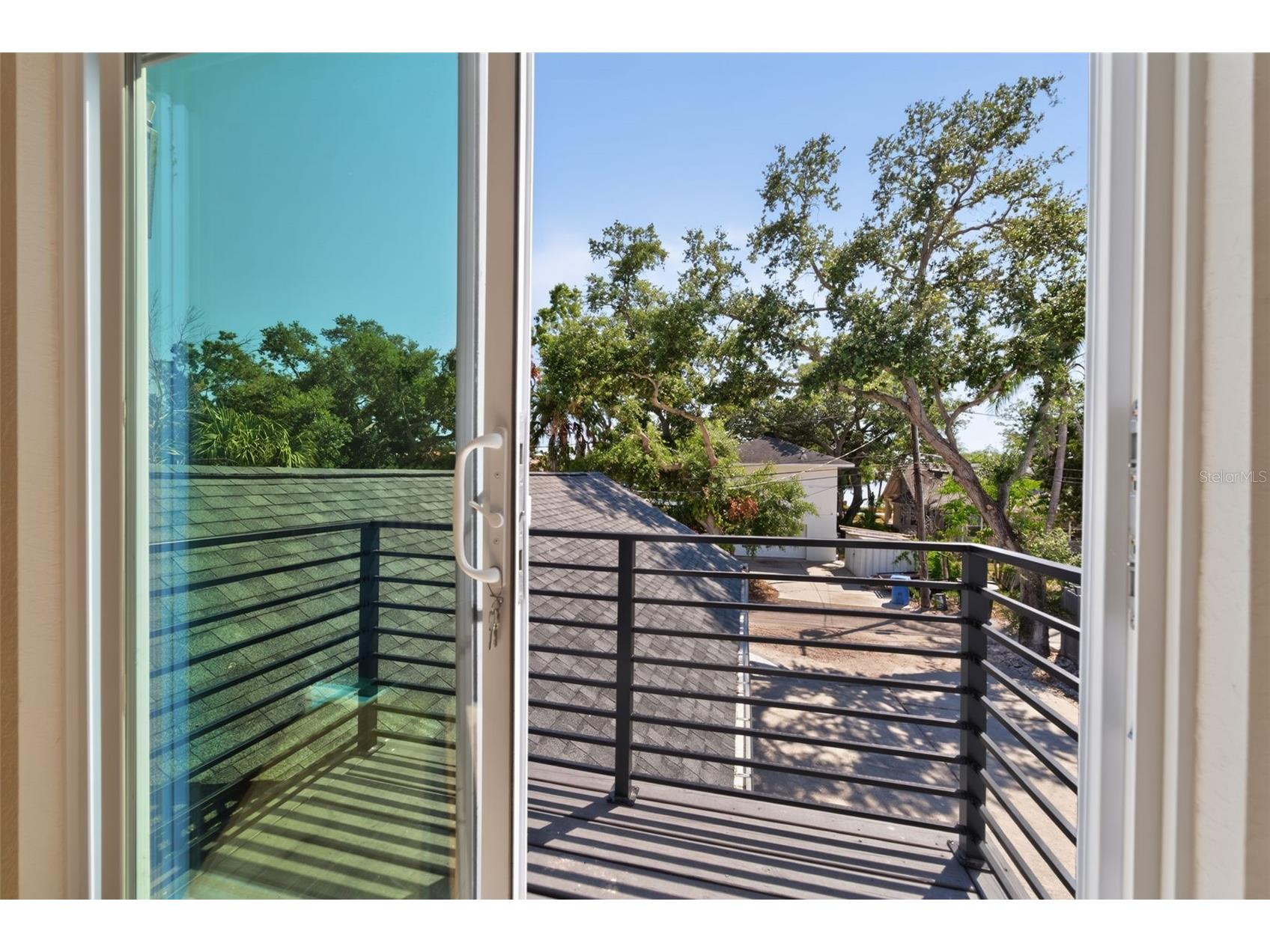 310 Park Street N Saint Petersburg FL 33710 TB8522579 image49