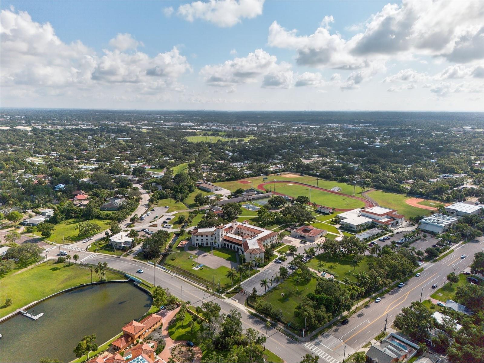 310 Park Street N Saint Petersburg FL 33710 TB8522579 image92