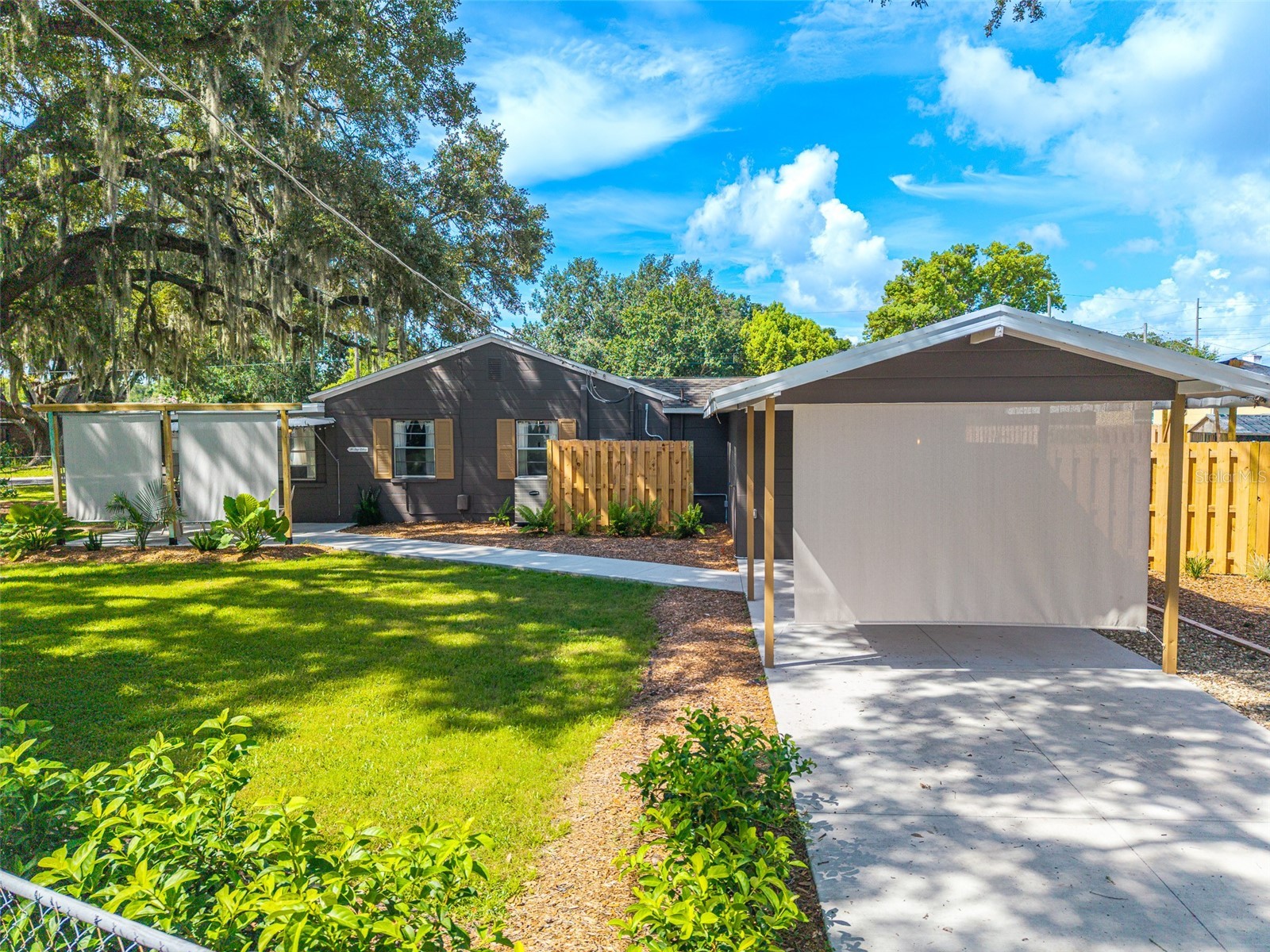 310 Rico Way Auburndale FL 33823 - LAKE LENA L4963241 image1