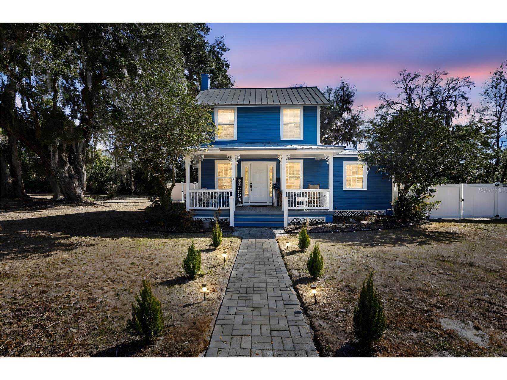 310 S Holly Avenue Orange City FL 32763 V4947387 image1