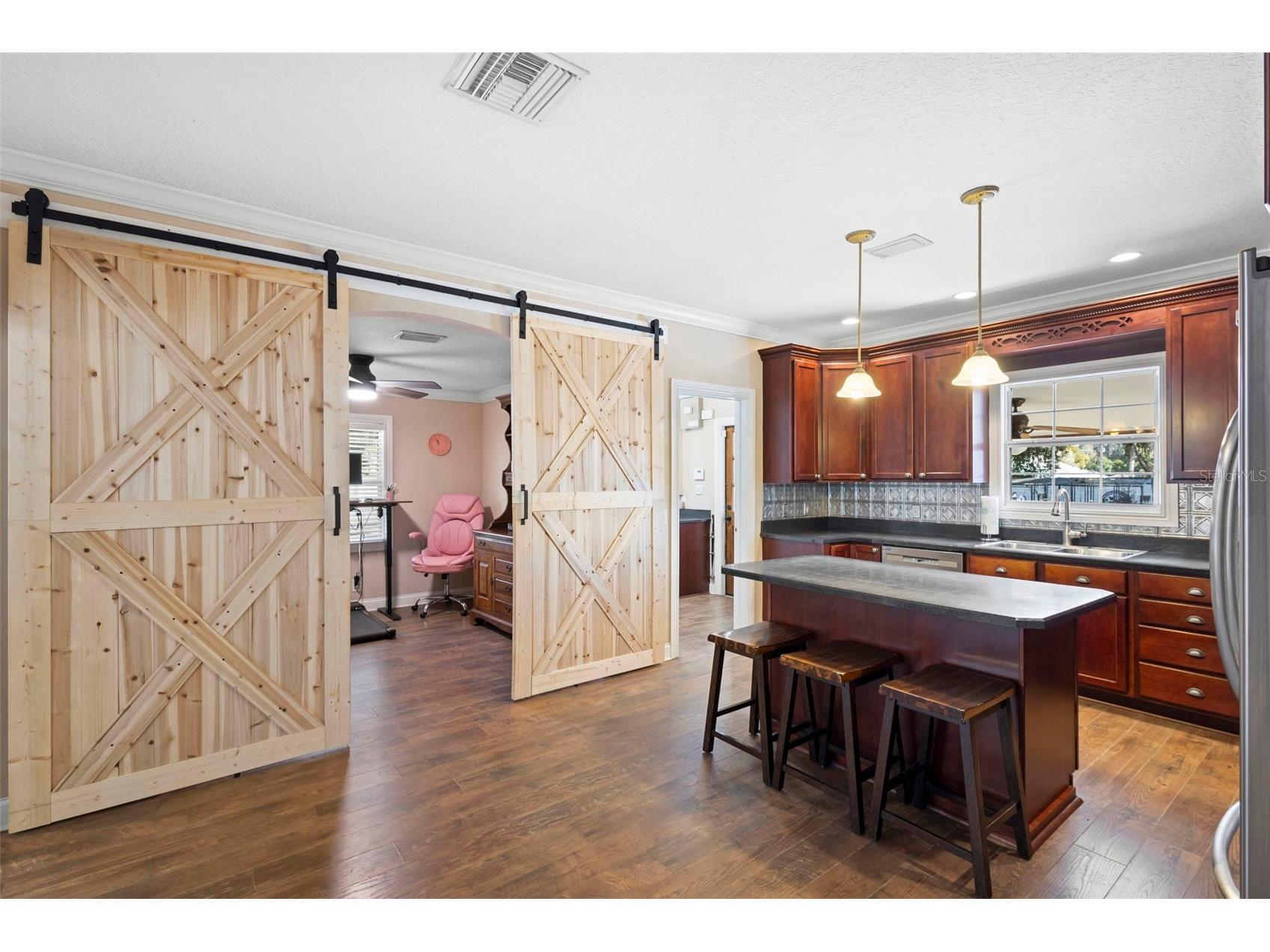 310 S Holly Avenue Orange City FL 32763 V4947387 image17