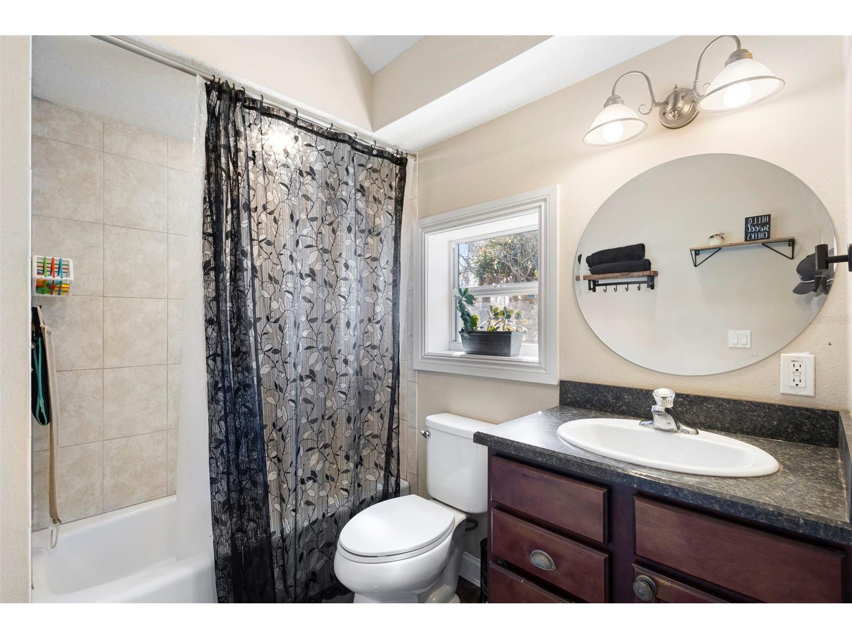 310 S Holly Avenue Orange City FL 32763 V4947387 image34