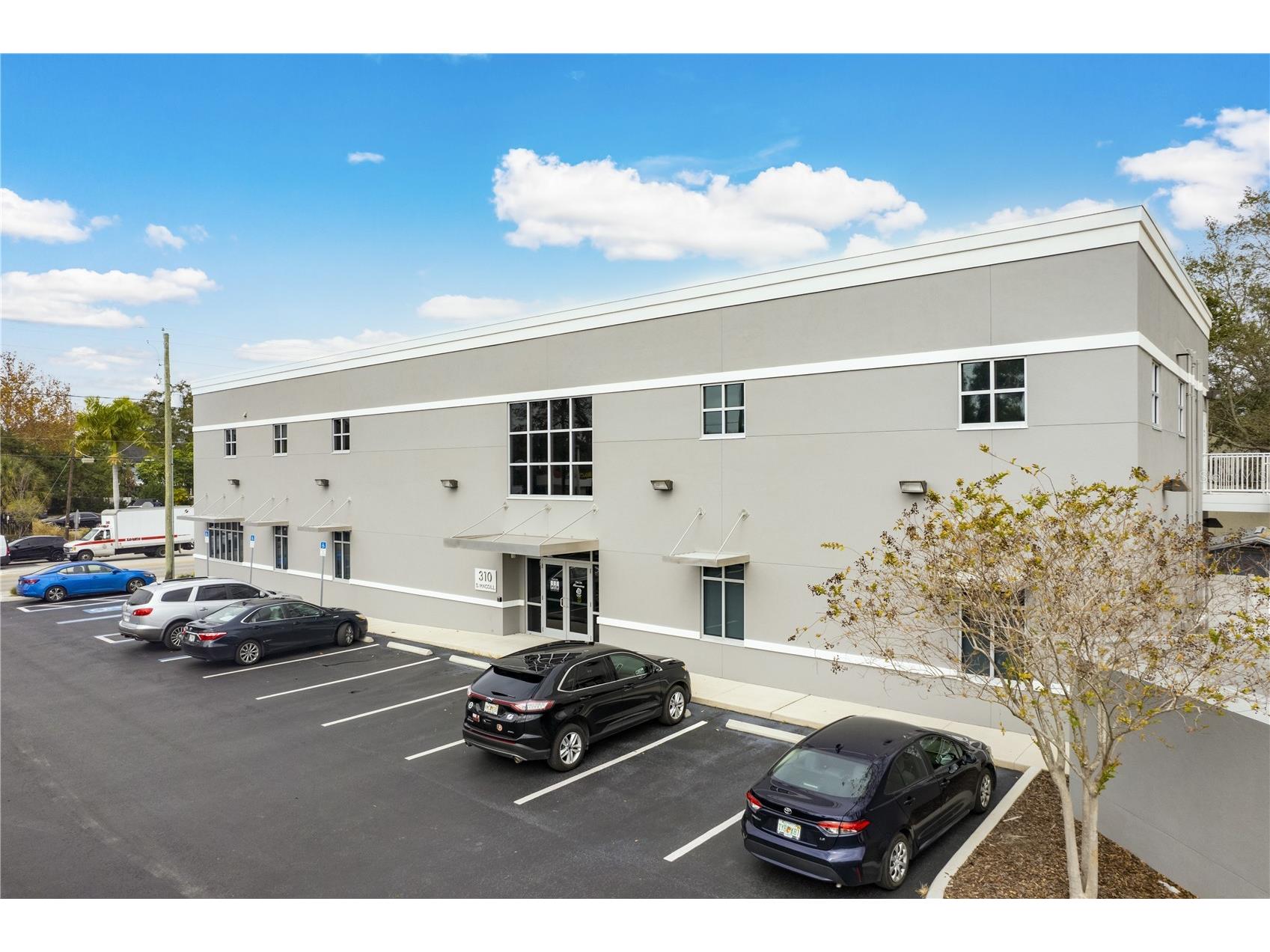 310 S Macdill Avenue Tampa FL 33609 W7884660 image1