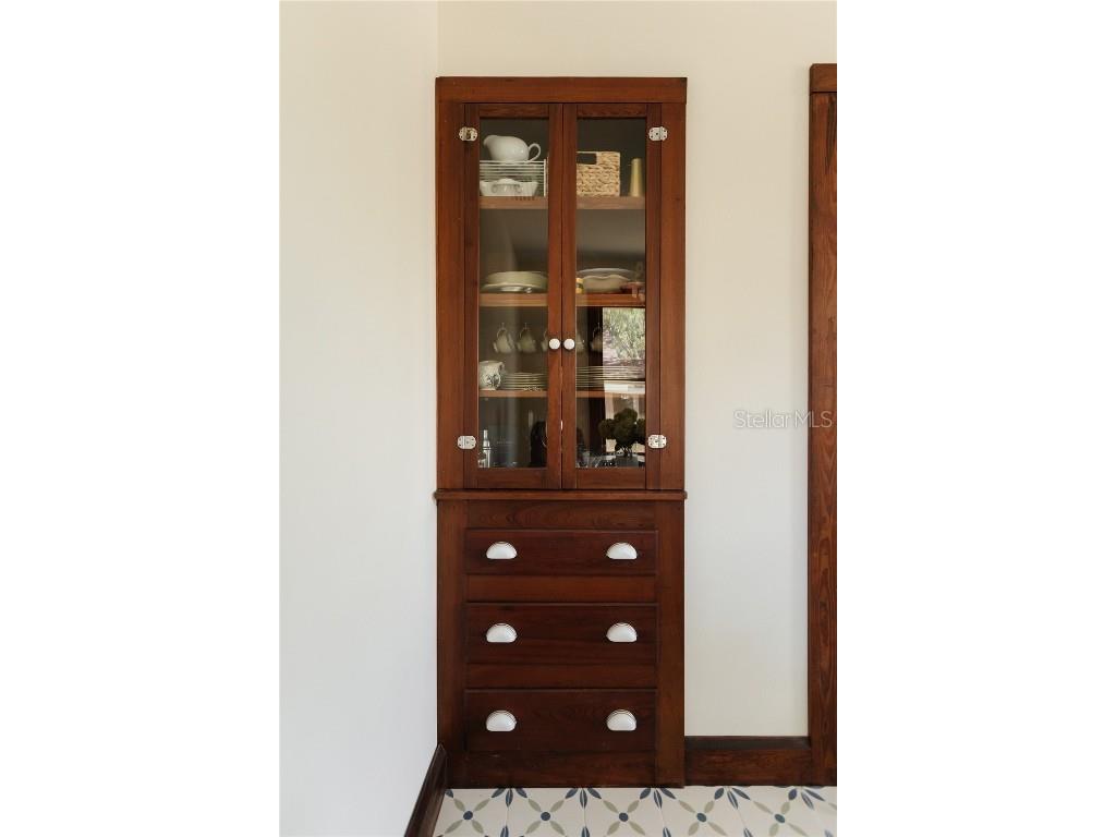 310 S Osprey Avenue Sarasota FL 34236 A4671855 image21