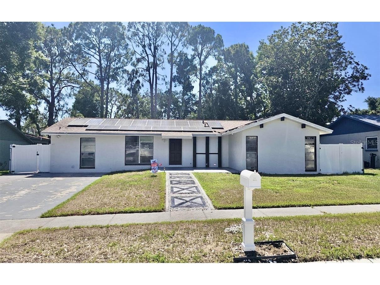 310 Silver Hill Drive Valrico FL 33594 T3532722 image1
