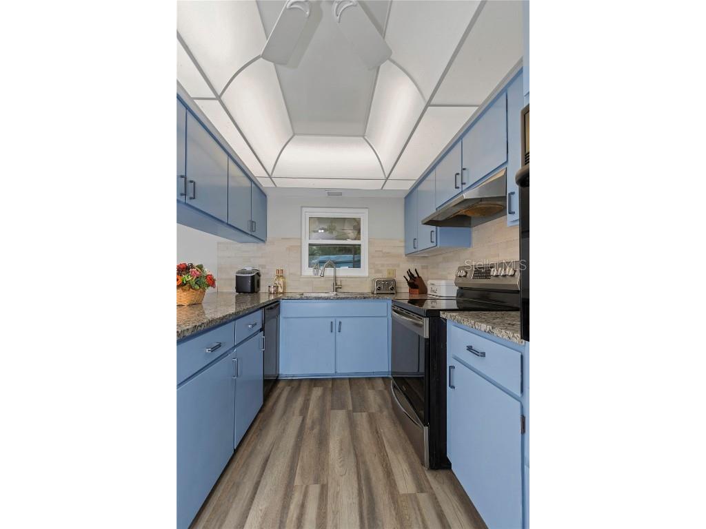 310 Terrace Drive Brandon FL 33510 TB8426481 image20