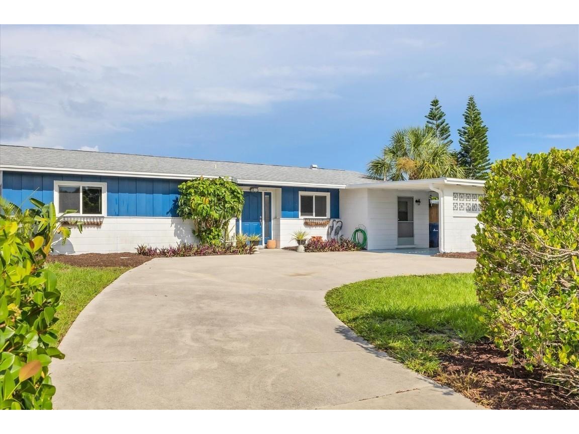 310 Venice East Boulevard Venice FL 34293 A4616089 image1