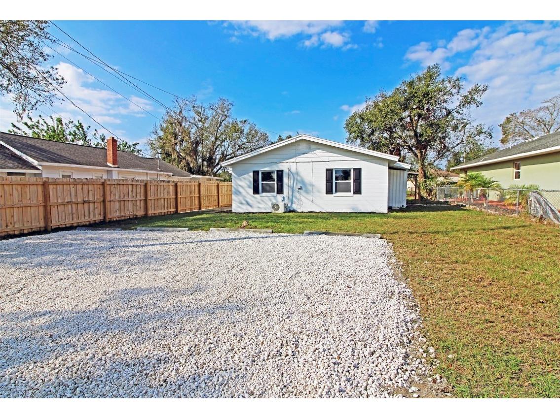 310 Walnut Street Auburndale FL 33823 U8199726 image1