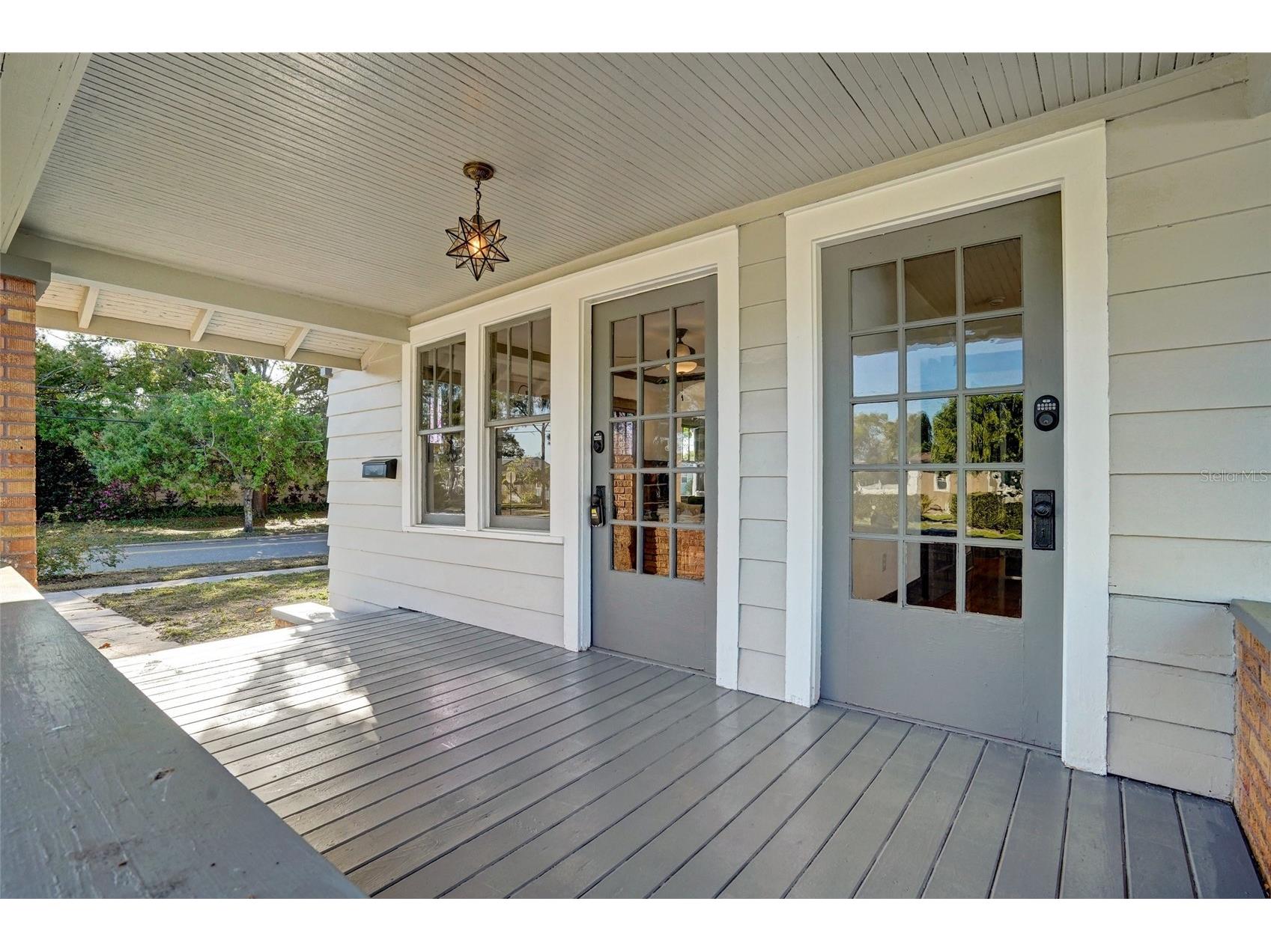 3100 11th Avenue N Saint Petersburg FL 33713 TB8485974 image2