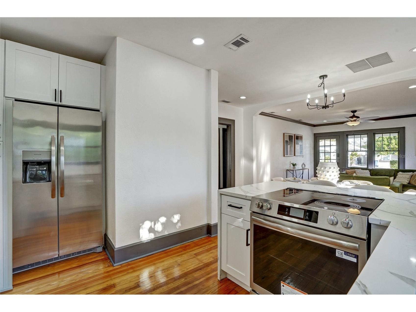 3100 11th Avenue N Saint Petersburg FL 33713 TB8485974 image7