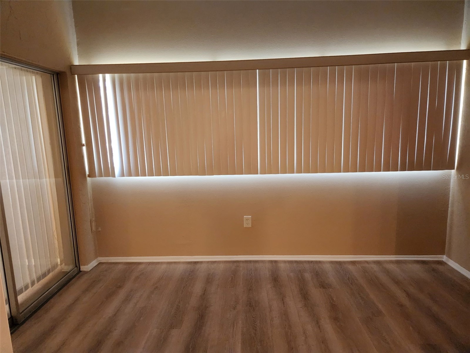 3100 Harbor Boulevard #102 Port Charlotte FL 33952 C7528237 image6