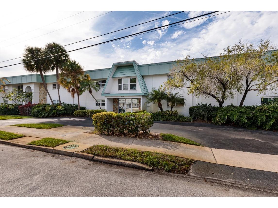 3100 Hartford Street N #125 Saint Petersburg FL 33713 TB8305215 image1
